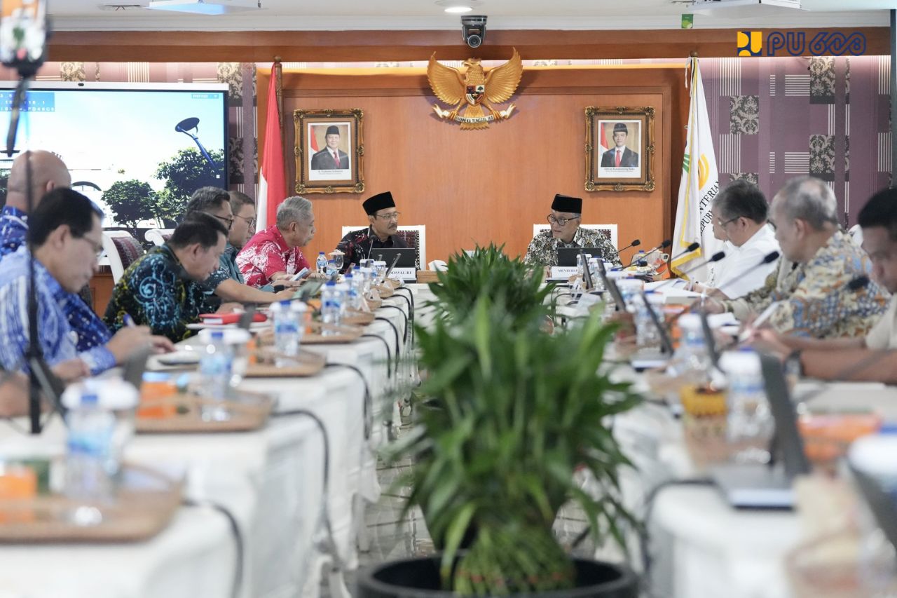 Perkuat Koordinasi Lintas Sektor, Menteri Dody Targetkan Sekolah Rakyat Tahap II Fungsional Juli 2026 8 Perkuat Koordinasi Lintas Sektor, Menteri Dody Targetkan Sekolah Rakyat Tahap II Fungsional Juli 2026