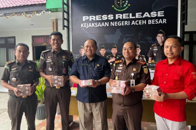 Kejari Aceh Besar Pulihkan Kerugian Negara Rp932 Juta dari Perkara Korupsi