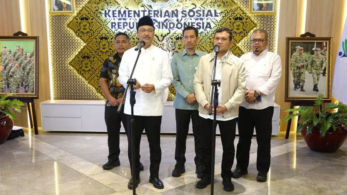 Tidak Diambil Pemenang, Kemensos Lelang 6,2 Kg Emas dari Hadiah