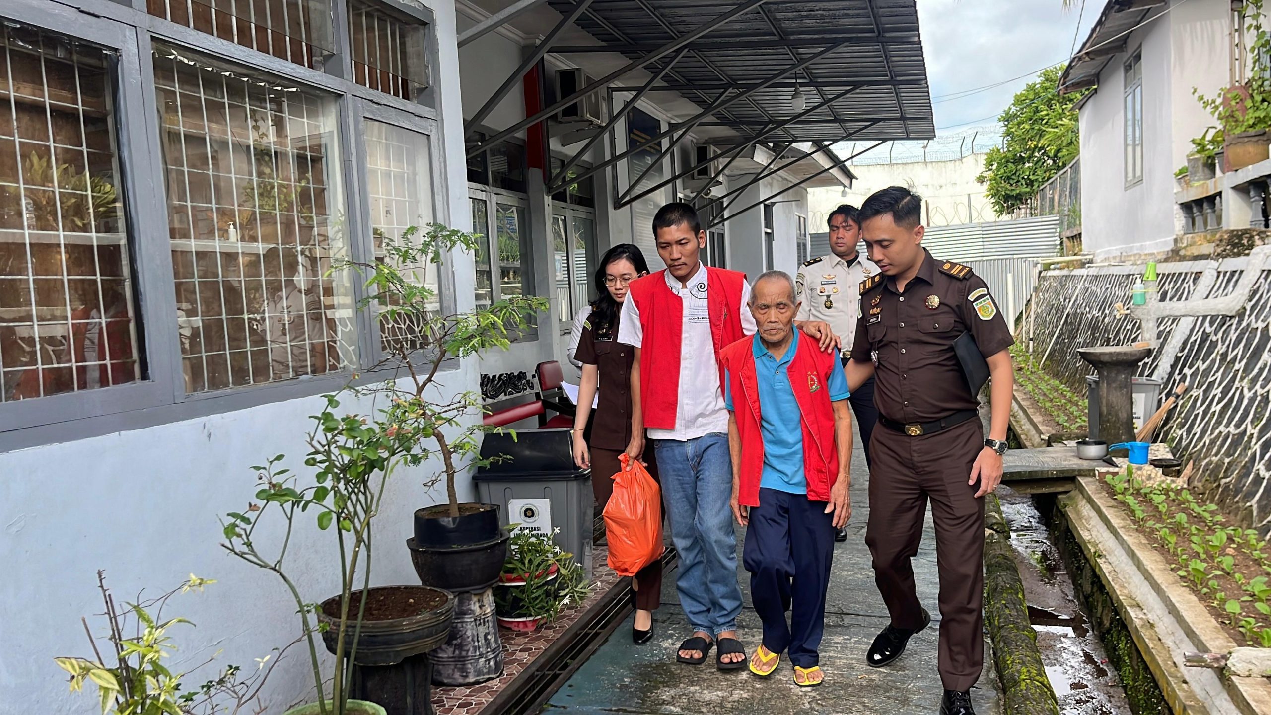 Sejalan dengan Program 15 Akselerasi Menteri, Imipas Berikan Bantuan Sosial bagi Tahanan