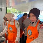 Dapur Lapangan Ditpamobvit Polda Metro Jaya Hadir untuk Warga Terdampak Kebakaran Kemayoran