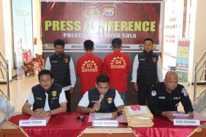 Polres Kepulauan Sula Tahan Dua Mantan Pejabat Terkait Kasus Korupsi Dana Desa
