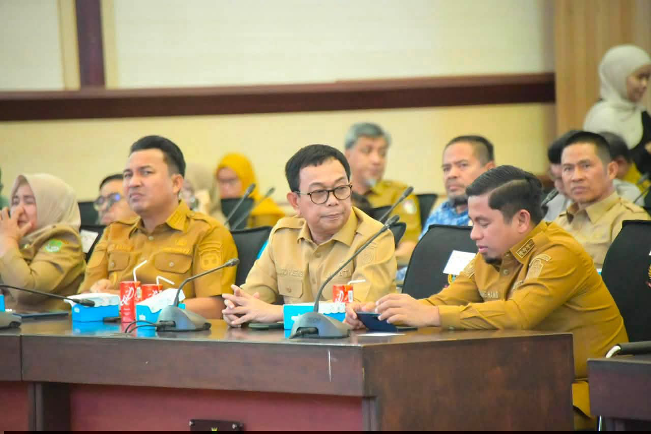 Hadir Rakor PM-AAS, Bupati Suwardi Haseng Penandatangan Komitmen Bersama Pertanian Modern Sulsel
