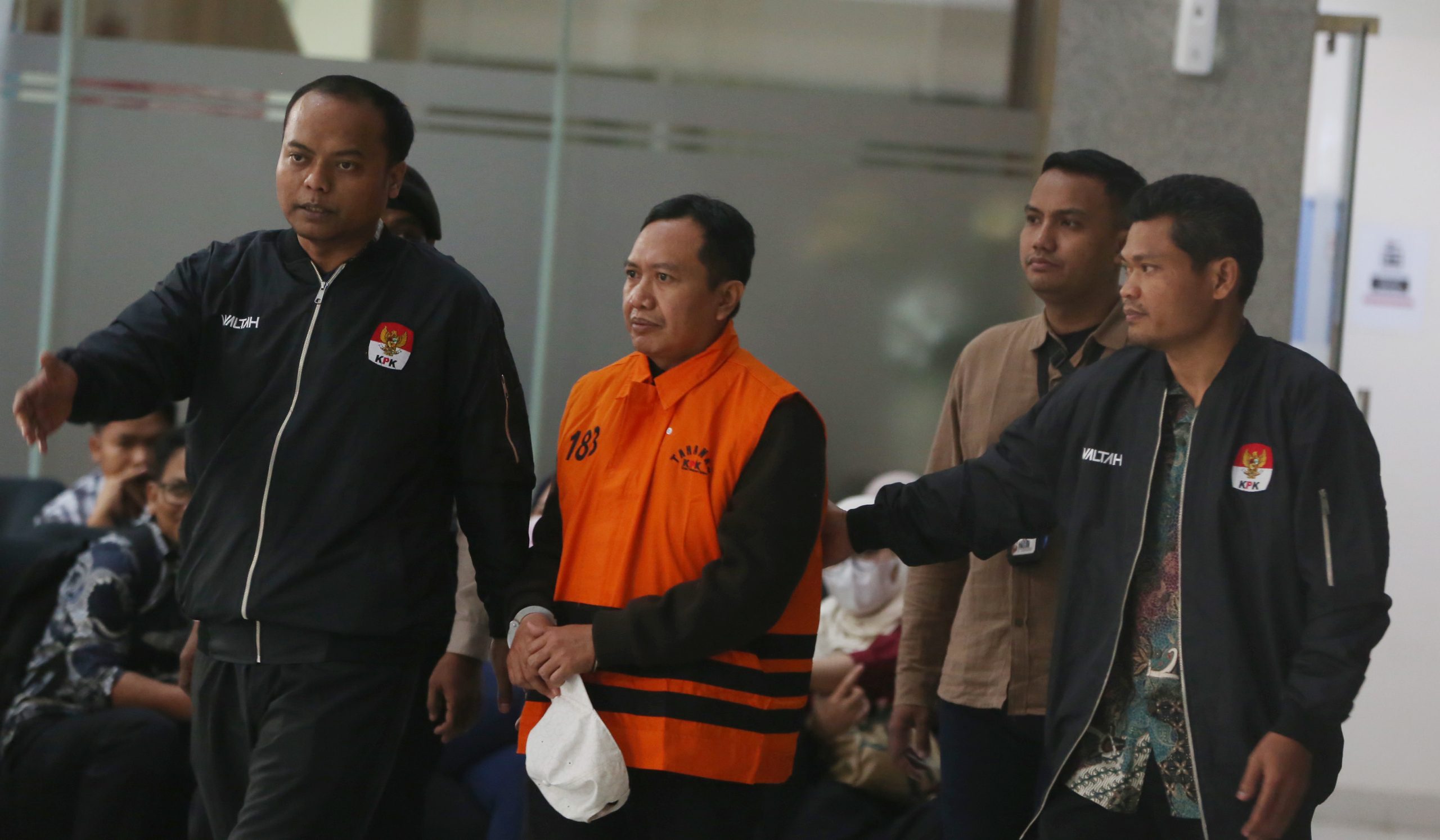 KPK Tahan Anggota DPRD Jatim di Kasus Suap Dana Hibah