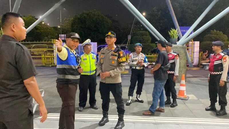 Antisipasi Kejahatan Jalanan, Polres Pelabuhan Tanjung Priok Gelar Razia dan Patroli Dialogis Skala Besar 3 Antisipasi Kejahatan Jalanan, Polres Pelabuhan Tanjung Priok Gelar Razia dan Patroli Dialogis Skala Besar