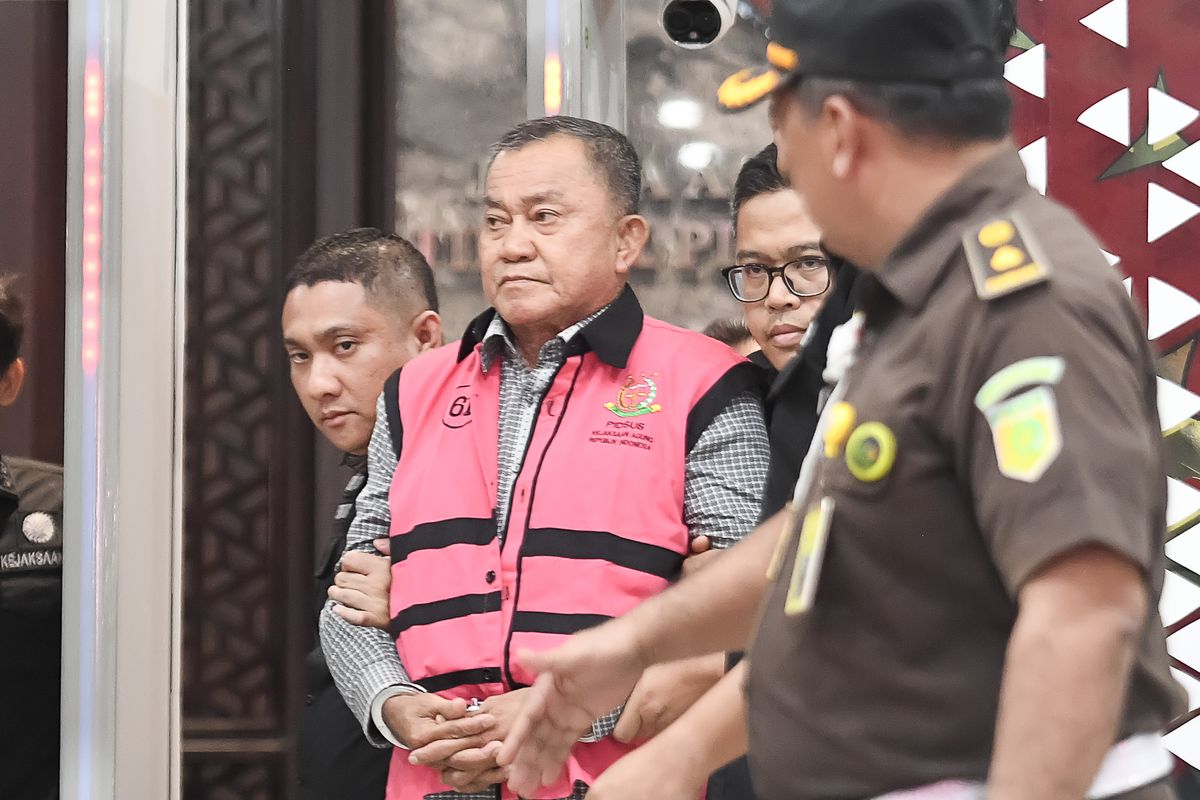 Chat Eks Waka BGN dengan Istri Jadi Bukti Korupsi MBG