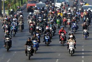 Korlantas Polri Ingatkan Pengendara Selalu Nyalakan Sein Sebelum Berbelok