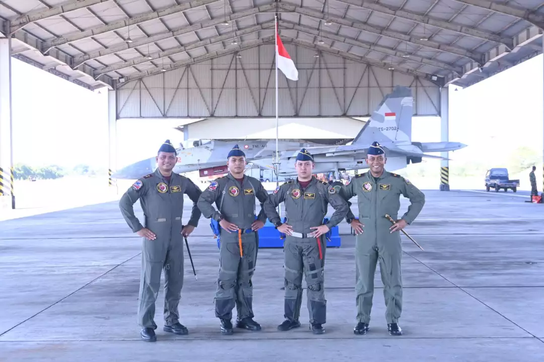 TNI AU Tambah Amunisi Penerbang Tempur Sukhoi 27/30 di Makassar