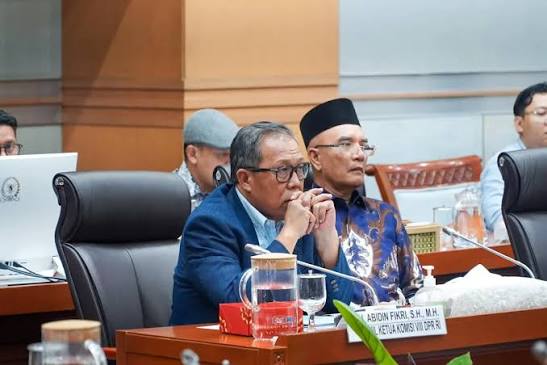 DPR Puji Transparansi Evaluasi Haji 2026, Tapi Beri Catatan Keras Soal Infrastruktur Kesehatan Jemaah 1 DPR Puji Transparansi Evaluasi Haji 2026, Tapi Beri Catatan Keras Soal Infrastruktur Kesehatan Jemaah