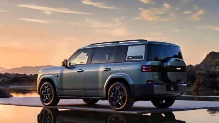 Atap Kaca Panoramik Bermasalah, SUV BYD Fang Cheng Bao Ti7 Hadapi Masalah Meluas