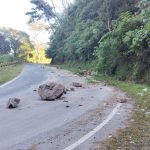 Menteri PU Kerahkan Alat Berat Tangani Longsoran Pasca Gempa NTT 24 Menteri PU Kerahkan Alat Berat Tangani Longsoran Pasca Gempa NTT