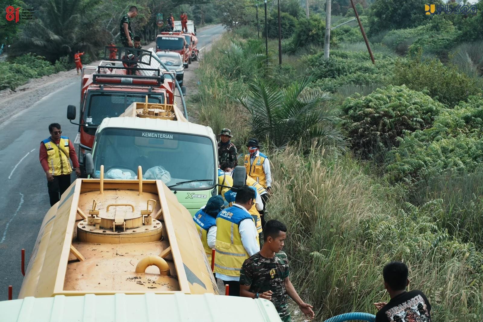 Kementerian PU Kerahkan Personel dan Truk Tangki Air Bantu Tangani Karhutla di Kalteng