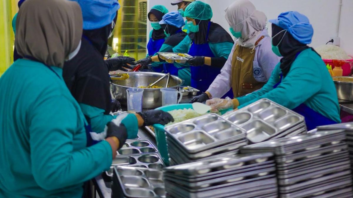 Cegah Keracunan, BGN Wajibkan Ompreng MBG Cantumkan Batas Waktu Konsumsi 8 Dapur MBG