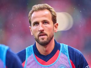 Harry Kane Kembali Raih Sepatu Emas
