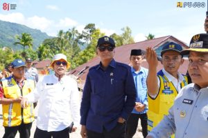 Menteri Dody Siapkan Sabo dan Perkuatan Tanggul Untuk Tangani Banjir Agam 9 Menteri Dody Siapkan Sabo dan Perkuatan Tanggul Untuk Tangani Banjir Agam