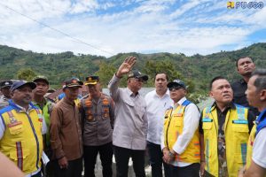 Menteri PU Bakal Uji Geoteknik di Lokasi Longsor Aceh Tengah, Fokus Selamatkan Pemukiman Warga 8 Menteri PU Bakal Uji Geoteknik di Lokasi Longsor Aceh Tengah, Fokus Selamatkan Pemukiman Warga