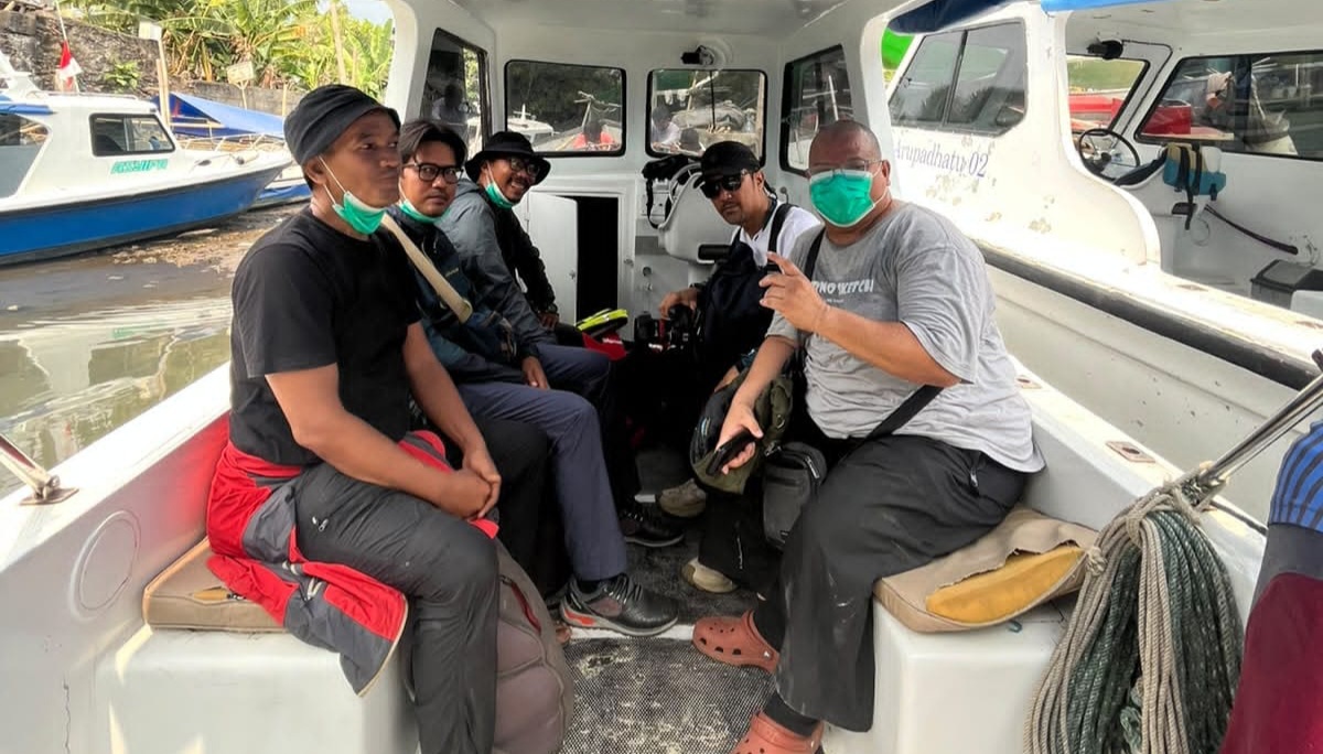 Pencarian Wartawan Hilang Diperluas, SAR Fokus ke Sisi Utara Anak Krakatau 4 Pencarian Wartawan Hilang Diperluas, SAR Fokus ke Sisi Utara Anak Krakatau