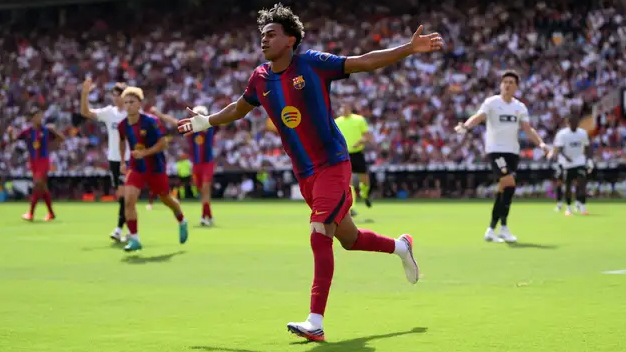 Barcelona Tumbangkan Valencia 5-0, Lamine Yamal Cetak Dua Gol