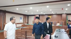 Kasus Suap Nikel, Eks Ketua Ombudsman Hery Susanto Dituntut 5,5 Tahun dan Rp4,19 Miliar 9 Kasus Suap Nikel, Eks Ketua Ombudsman Hery Susanto Dituntut 5,5 Tahun dan Rp4,19 Miliar