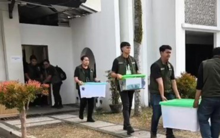 Polisi: Penggeledahan Kantor BPN Bogor Berbeda Kasus dengan OTT KPK 9 Polisi: Penggeledahan Kantor BPN Bogor Berbeda Kasus dengan OTT KPK