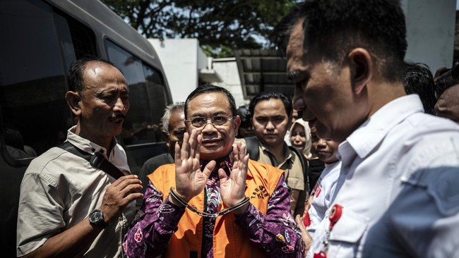 Bupati Pati Nonaktif Sudewo Dituntut Hukuman 8,5 Tahun Penjara 9 Bupati Pati Nonaktif Sudewo Dituntut Hukuman 8,5 Tahun Penjara