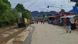 Jalan Nasional Padang–Solok Kembali Normal, Kementerian PU Lanjutkan Penanganan Pascabanjir Bandang 7 Jalan Nasional Padang–Solok Kembali Normal, Kementerian PU Lanjutkan Penanganan Pascabanjir Bandang
