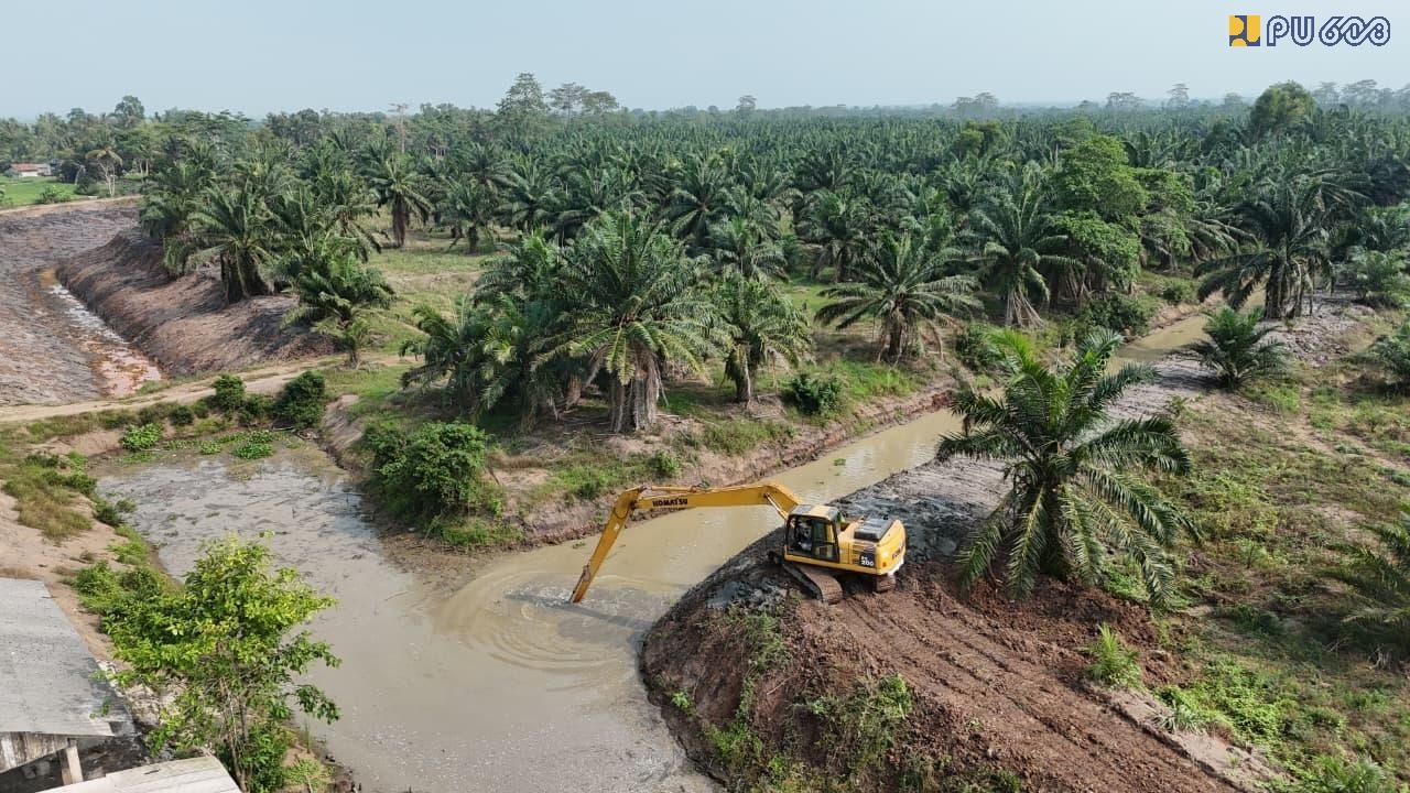 Cegah Gagal Panen, Kementerian PU Selamatkan 8.000 Hektare Sawah di Lampung dari Intrusi Air Laut