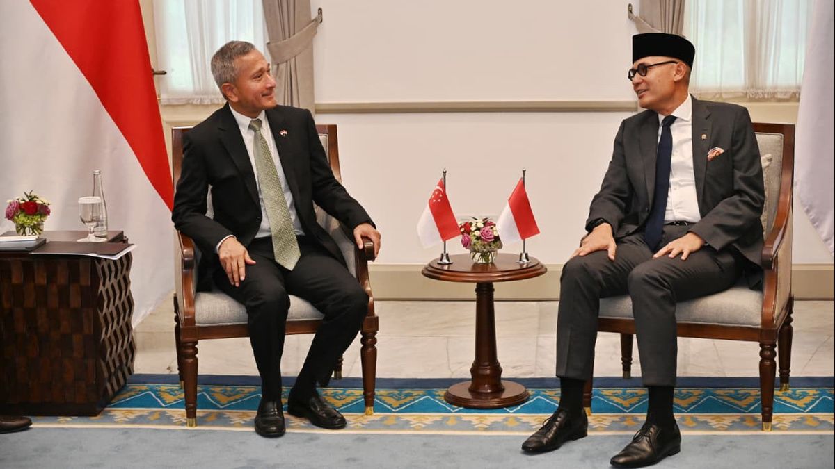 Menlu RI: Indonesia dan Singapura Cukup Matang Bicara Terus Terang Terkait Perbedaan 12 Menlu RI: Indonesia dan Singapura Cukup Matang Bicara Terus Terang Terkait Perbedaan