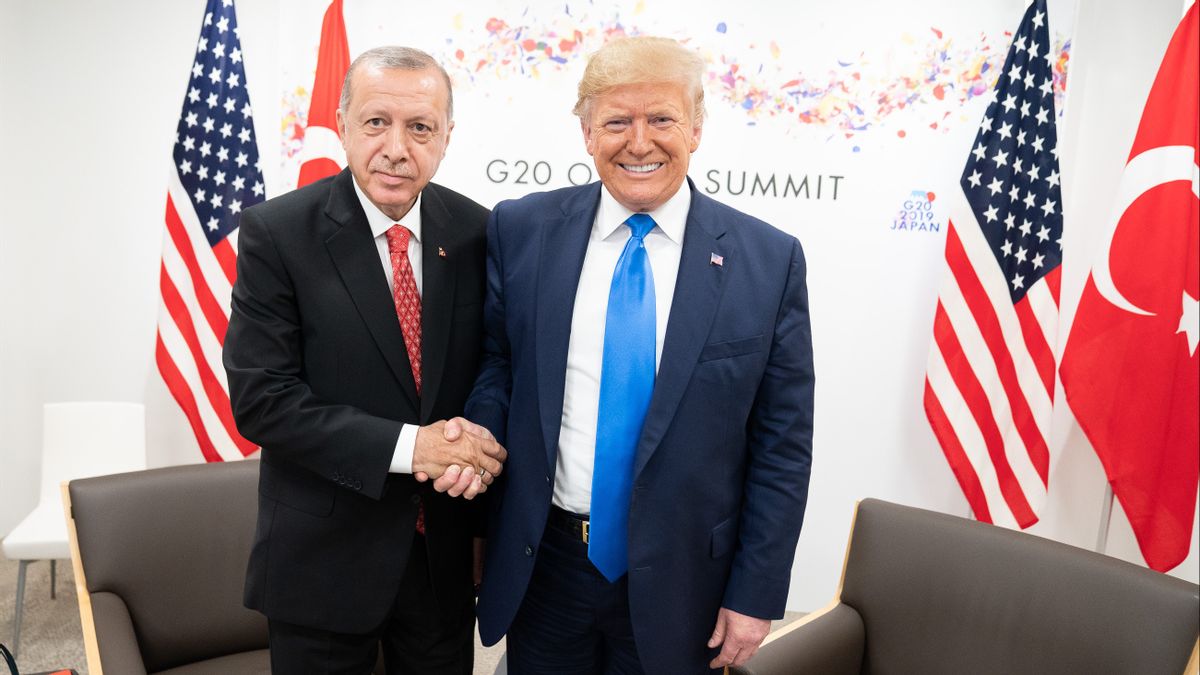 Erdogan dan Trump Bahas Isu Global Melalui Sambungan Telepon