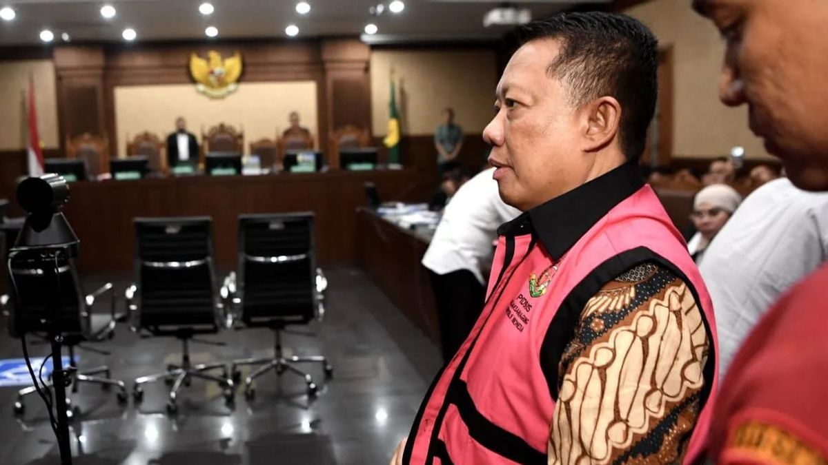 Febrie Adriansyah Minta Dakwaan Dibatalkan dan Dibebaskan dari Tahanan 10 Febrie Adriansyah Minta Dakwaan Dibatalkan dan Dibebaskan dari Tahanan
