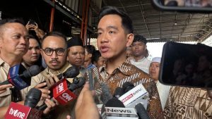 Babak Baru Isu Ijazah Gibran: Penggugat Pilih Mundur Saat Wapres Mengaku Siap Buka-bukaan 9 Babak Baru Isu Ijazah Gibran: Penggugat Pilih Mundur Saat Wapres Mengaku Siap Buka-bukaan