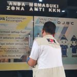 KPK Geledah Bea Cukai Kudus 7 Jam, Bawa Dua Koper dan Sejumlah Barang 5 KPK Geledah Bea Cukai Kudus 7 Jam, Bawa Dua Koper dan Sejumlah Barang