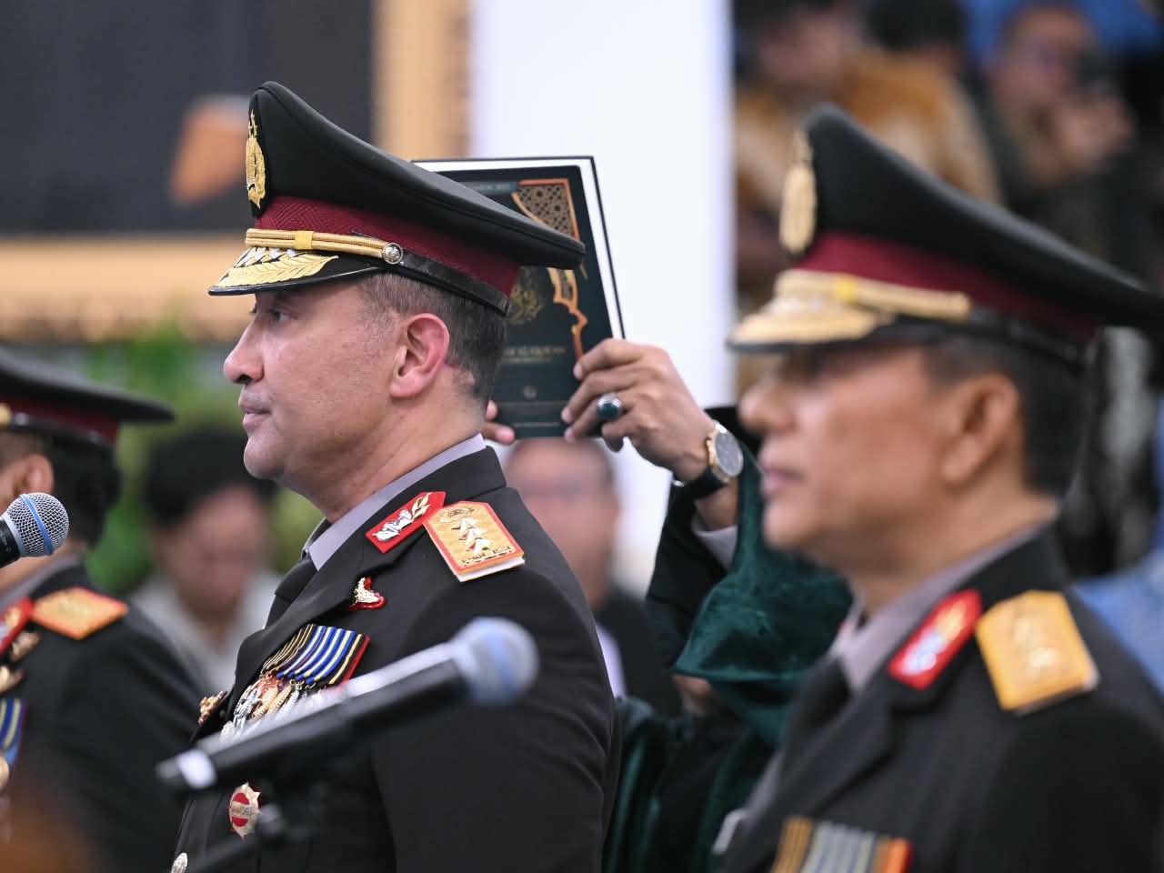 Pabrik Sabu 1,2 Ton di Aceh Dibongkar, Kapolri Sebut Indonesia Kini Jadi Target Produksi Jaringan Internasional 6 Pabrik Sabu 1,2 Ton di Aceh Dibongkar, Kapolri Sebut Indonesia Kini Jadi Target Produksi Jaringan Internasional
