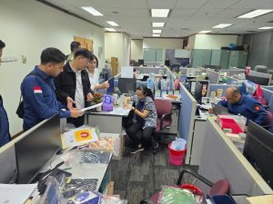 Kejagung Geledah Kantor Perusahaan di Jakarta terkait Korupsi PT TPL 7 Kejagung Geledah Kantor Perusahaan di Jakarta terkait Korupsi PT TPL