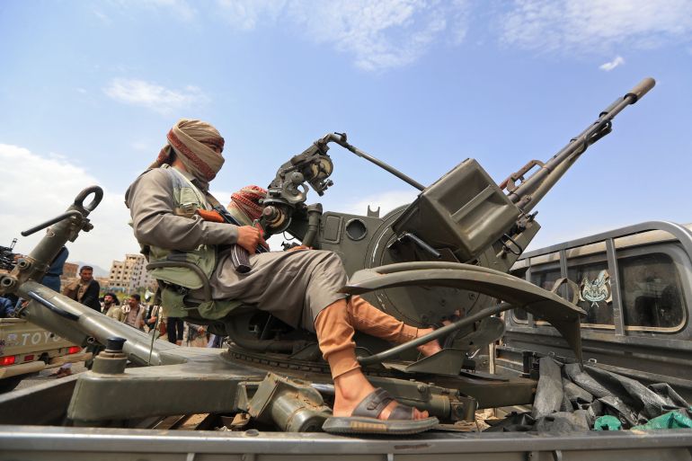 Houthi Klaim Serang 3 Bandara dan Kilang Aramco, Balas Dendam Atas Kematian Warga Yaman 3 Houthi Klaim Serang 3 Bandara dan Kilang Aramco, Balas Dendam Atas Kematian Warga Yaman