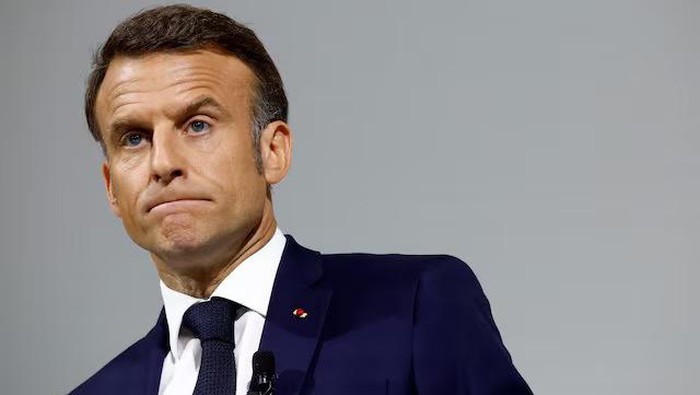 Paris Membara, Macron Terbang ke Teluk Persia Demi Berburu Gas dan Minyak 4 Paris Membara, Macron Terbang ke Teluk Persia Demi Berburu Gas dan Minyak