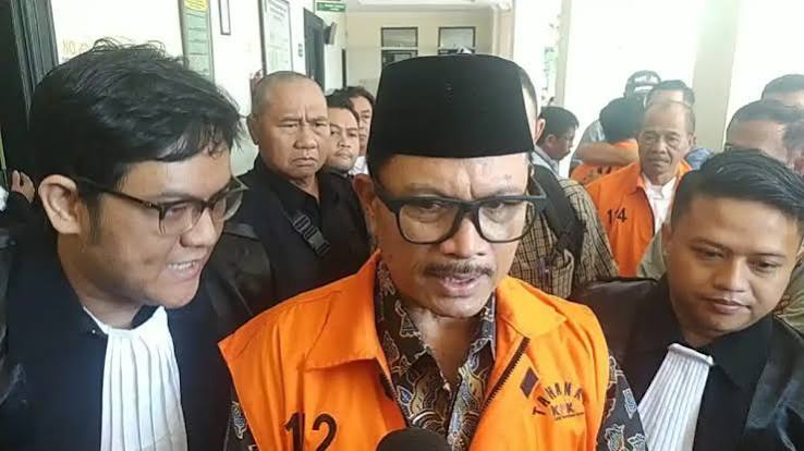 Dosa Berlanjut Sang Wali Kota Hambat Karier Politik Maidi di Bui Lima Tahun 8 Dosa Berlanjut Sang Wali Kota Hambat Karier Politik Maidi di Bui Lima Tahun
