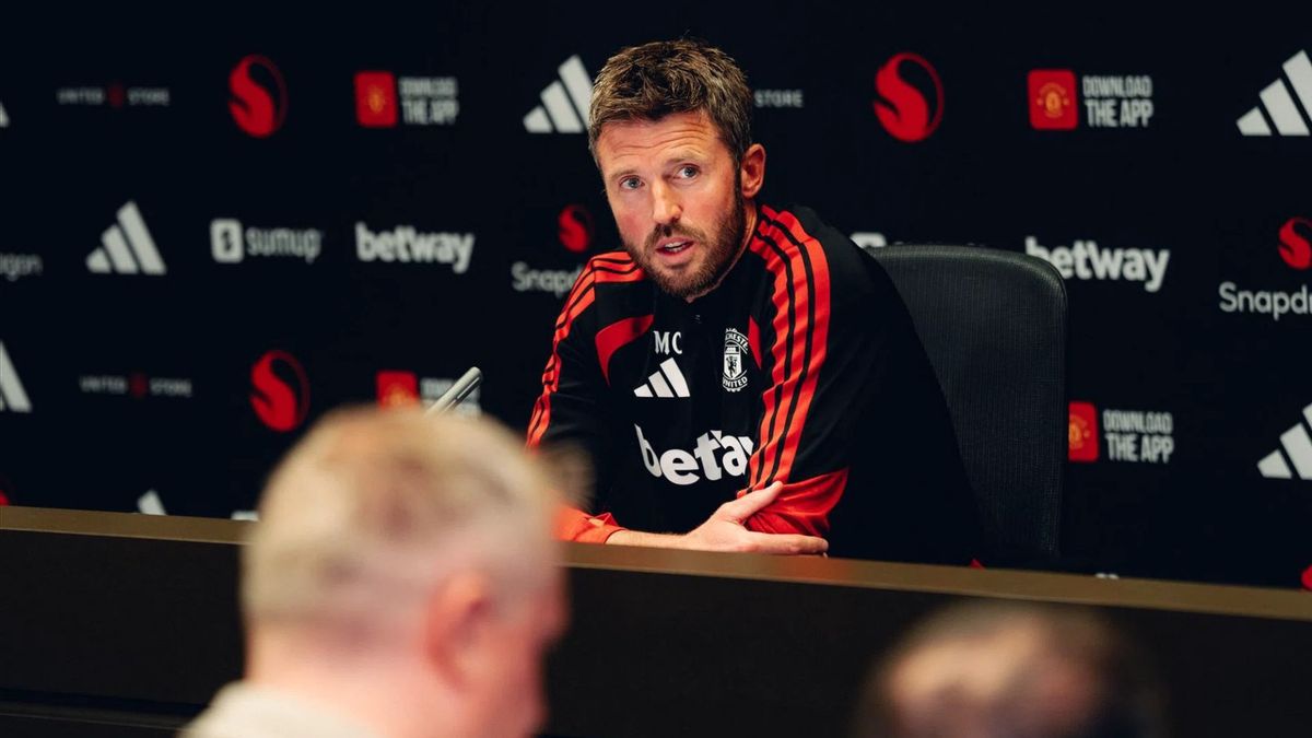 Terganjal Dana dan Kuatnya ‘Ordal’, MU Gagal Singkirkan Michael Carrick