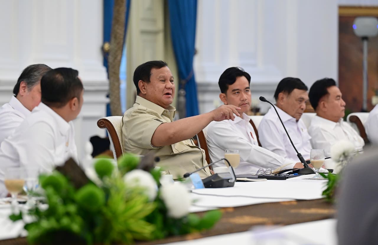 Survei: Kepuasan Publik terhadap Demokrasi Prabowo Anjok ke 40 Persen, Terendah Sejak Era SBY 3 Presiden Prabowo