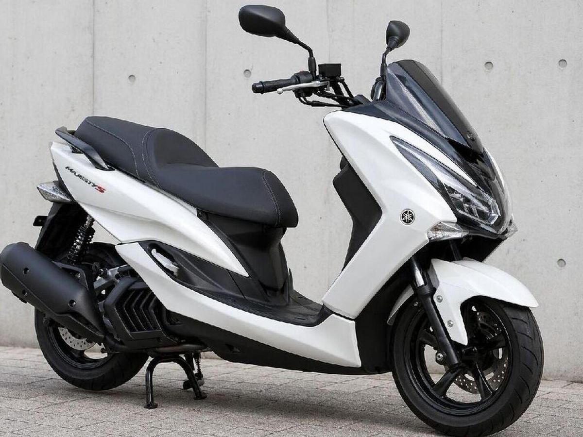 Yamaha Majesty S 155 cc: Skutik Dek Rata Bertenaga yang Kini Jadi Buruan Pasar Bekas 7 Yamaha Majesty S 155 cc: Skutik Dek Rata Bertenaga yang Kini Jadi Buruan Pasar Bekas